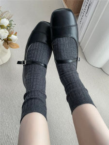 Spring & Fall Dark Gray Tube Socks: A Versatile Choice for Women's Fashion