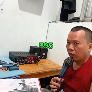 F95 MICROPHONE UHF CAS CHARGE ORIGINAL SNI USB TIPE C WIRELES MIC MIK JARAK JAUH BESI ADVANCE MIX
