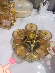 Khay Đựng Bánh Kẹo Mứt Tết 5 Hũ Tròn Kèm Nắp Xoay 360 Độ Thiết Kế Hình Vương Miện Cao Cấp Sang Trọng
