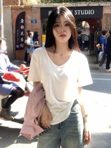 Áo Thun Nữ Tay Ngắn Dáng Rộng Cổ Chữ V Màu Trắng Mùa Hè 2025 Phong Cách Mới Tay Ngắn Ôm Vừa Vặn Thanh Lịch