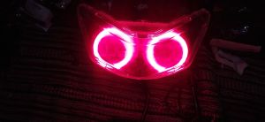 REFLEKTOR DAYMAKER LED 3LENSA BEAT DELUXE