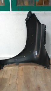 บังโคลนหน้า แก้มข้าง รถยนต์ รุ่น TOYOTA REVO 2020  เจาะรูคิ้้ว วัสดุเหล็ก งานส่งออก  สินค้าไต้หวัน แท้