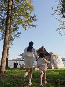 The Primitive | Lều và Mái Che Chống Nước Tự Động Bơm Hơi 6.0
