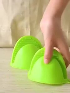 Silicone Anti-Scalding Oven Gloves Potholder Kitchen BBQ Gloves Tray Pot Dish Bowl Holder Oven Handschoen Hand Clip 