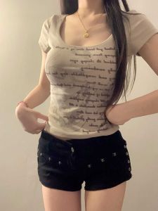 Retro American Print U-neck Short Sleeve T-shirt Women Summer Slim Fit Waist-cinching Versatile Short Top Creative Pattern