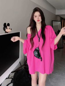 พลัสไซส์ หลวม เสื้อยืดแขนสั้นพอดีคอวีลึกความยาวกลาง ลำลอง ผ้าฝ้าย เสื้อท่อนบน สําหรับ ฤดูร้อน ผู้หญิงสบายเสื้อยืดสีบริสุทธิ์