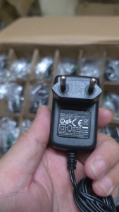 Nguồn Adapter 9V-1A (1000ma) chân thường 5.5 x 2.5mm loại tốt chính hãng KPTEC