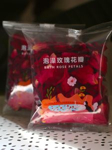 กลีบดอกกุหลาบแห้งแท้ 10 กรัม สำหรับอบตัว อบเท้า อบน้ำพุ อบน้ำนม กลีบดอกกุหลาบ ธรรมชาติ ผลิตภัณฑ์สุขภาพจากจีนแผ่นดินใหญ่