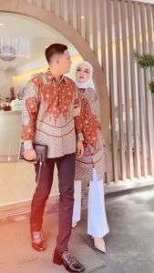 Couple Batik Set Pakaian Batik Tunik Couple Modern Set Pakaian Couple Kemeja Batik Pria Panjang Atasan Batik Couple