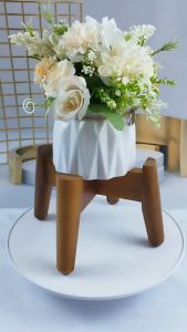 Giá Để Chậu Cây/ Kệ Để Chậu Cây Kiểng Cmart Home Chất Liệu Gỗ Tràm Màu Gỗ Tự Nhiên - Kích Thước Cao 11.5 cm x Rộng 16.5 cm