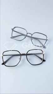 Groovy Eyewear - Kacamata Hiro Minus Cylinder Normal Bluecromic Antiradiasi Hp Titanium