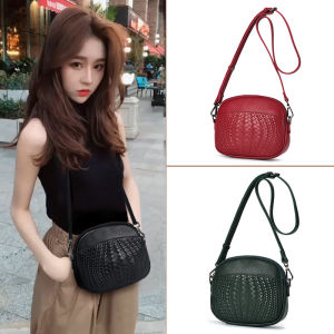 Fashionable Leather Crossbody Bag Womens Single Shoulder Bag round Shape Autumn Winter Ladies Bag Stylish Versatile Small Bag