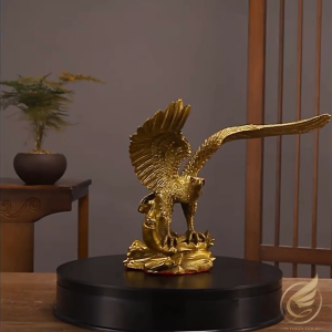 Tượng Đại Bàng Tung Cánh Bằng Đồng Thau Tượng Linh Vật Phong Thủy Trang Trí Làm Quà Tặng Tượng Đại Bàng Dũng Mãnh - Đồ Đồng Thuận Tâm