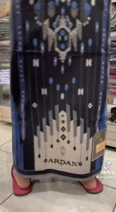 SARUNG ARDAN SGJ GOLD BLACK SERIES DAN WARNA BY KETJUBUNG