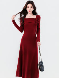 Elegant Red Knitted Long Sleeve Slimming Dress for Engagement Party Return Home Ceremony Wedding Dress Autumn Spring Winter