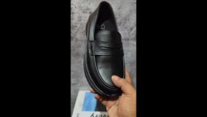 Alger Sepatu Loafers Pria Pantofel Hitam Kerja Casual Kuliah