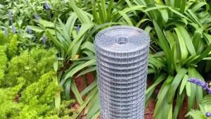 Rust-Resistant Chicken Wire Mesh Heavy-Duty Metal Grid Fence for Garden Durable Weather-Resistant Design Garden Fencing