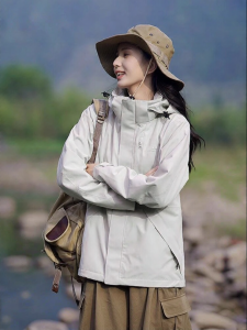 Pioneer camp | Removable 3-in-1 Waterproof Short-sized Womens Rain Jacket