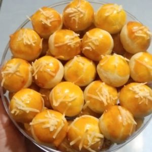 KUE KERING NASTAR BULAT KEJU