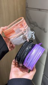 ชุด6ชิ้น กระเป๋าจัดเก็บสายเคเบิล ตัวถนอมสายชาร์จ for iPhone Cable Adapter 18W/20W ปลอกหุ้มสายชาร์จการ์ตูนป้องกัน แบบพกพา ถุงเก็บของ