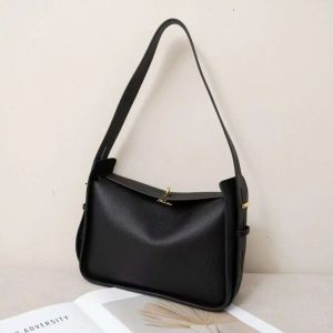 Luxury Genuine Head Layer Cowhide Leather Armpit Bag for Women Crossbody Purse Wide Adjustable Shoulder Strap Handbag
