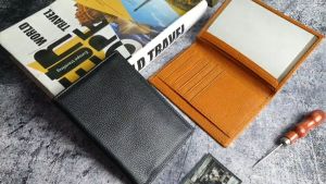 Ví đựng hộ chiếu da bò thật Togo WL108LD (Đen/ Vàng) - 100% da bò thật BH 3 năm