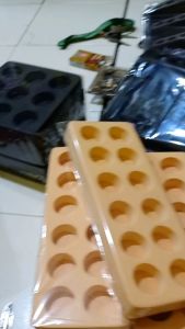 Tatakan  ParfumLubang 100 Tingkat 5