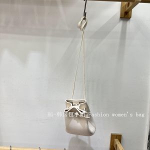 Miss Bag Lady Rope Single Shoulder Soft Surface Lychee Skin Crossbody Phone Bag Women High-End Sensation Niche Design