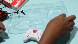 Smile - Mainan Helikopter Remote Control Cas USB - Mini Helicopter RC Sensor Tangan