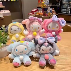 Gantungan Kunci Tas Boneka Sanrio Karakter Kitty Kuromi Melody Cinnamoroll Lucu