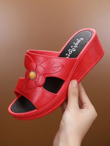 New Mom Summer Slippers Thick Bottom Soft Bottom Anti-Slip mid Heel High Heel Casual Middle-Aged And Elderly Slippers Women Outdoor Wear