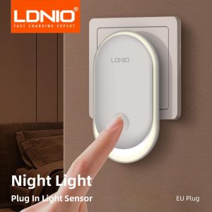 LDNIO Night Light Plug In Light Sensor Energy Saving EU Plug Small Led Nightlight Wall Aisle Bedroom Sleeping Childrens Lamp