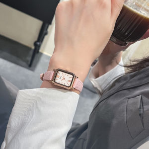 Fashion Womens Watch Fashion Wind Simple and Light Luxury Belt Womens Watch Small Dial Waterproof Easiest for Match Automatic Quartz Watch