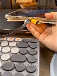 ( LỖI 1 ĐỔI 1 ) Cáp sạc nhanh đa năng 4 trong 1 hỗ trợ truyền dữ liệu và sạc nhanh I.P 27W và android Type-C 65W Dùng Cho Mọi Dòng Máy