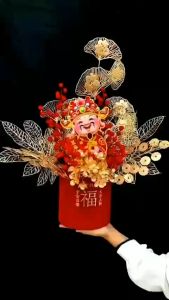 Bình Hoa Thần Tài Lắc Đầu Lắc Lư và Loại Tiếng Việt Tiền Vô Như Nước Có Đế Để Bàn Hoặc Treo Tường SIZE TO Trang Trí Tết Năm Mới