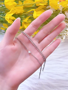 PaulWeekend ชุดสร้อยข้อมือรูปหัวใจคู่สำหรับคู่รักการออกแบบทางเรขาคณิตที่หรูหราของ