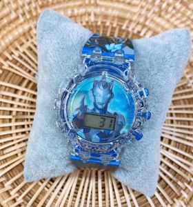 นาฬิกาเด็ก มีเสียงดนตรี มีไฟกระพริบ สีสันสดใสน่ารัก สายยางเรซิ่นอย่างดี ระบบดิจิตอล ใส่ได้ทั้งเด็กหญิงและเด็กชาย