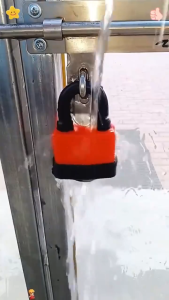 Rustproof Waterproof Padlock with Keys Heavy-Duty Outdoor Anti-Theft Lock for Gate Truck Storage For Door With Key  Short/Long Shackle 40mm Heavy-duty Waterproof Padlock Shell Lock Rustproof Outdoor Truck Anti-theft PadLock