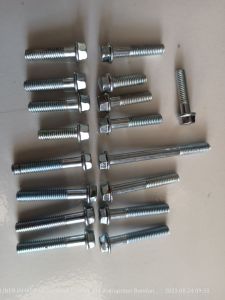 Baut bak mesin L/R set rx king mata kunci 8 lebih Praktis