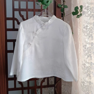 เสื้อผ้าเด็กสไตล์จีนใหม่ สีแดง เสื้อผ้าเด็กและพ่อแม่ ชุดเยี่ยมบ้าน ชุดจีนโบราณ ชุดเด็กผู้หญิง ชุดเด็กผู้ชาย ชุดเด็ก