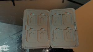 Kotak Metal Penyimpan Aluminum SD & Micro SD 8 Slot | Case Kotak Memory Card Storage Box / Organizer SD Card Dan Micro SD Kamera Dslr Tempat Kartu