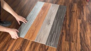 PALING MURAH (VINYL 1 BOX) VINYL LANTAI KAYU 91.44 x 1524 CM BERSERAT PER DUS (BISA GROSIR) PARKET VINYL KAYU 1 DUS TIMBUL VINYL KAYU (BUKAN VINYL FOAM)