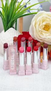Lifter Glaze Oil Lip Balm with Hyaluronic Acid and Hydrating Oil Blend Lip Balm with 24HRs of Smooth Moisturizing Pink