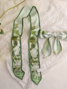 Van Gogh Green Hanada Oil Painting Silk Scarf Small Bench Female Easiest for Match Bench Braided Hair Tie Ponytail Arm Bag Ribbon Small Scarf