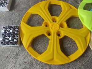 4biji wildop tk hyundai +set baut20bj model hyundai plastik Tk bahan plastik kuat lentur