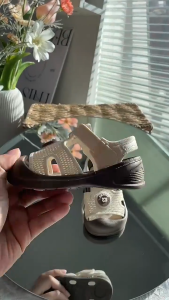 รองเท้าแตะหัวกลม รองเท้าหัดเดินเด็ก รองเท้าแฟชั่นเด็กเล็ก พื้นกันลื่น ระบายอากาศ เหมาะสำหรับ1-2ปี XX123