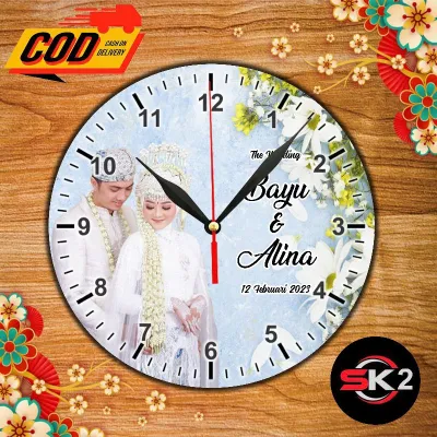 JAM DINDING CUSTOM FOTO UNIK HADIAH ULANG TAHUN PERNIKAHAN DAN WISUDA.