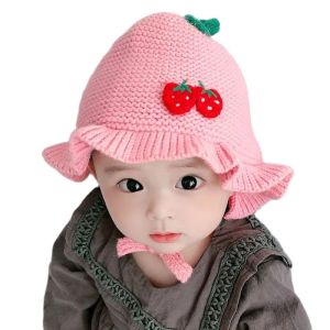 CamtelClothing Topi Kupluk Kepang Stroberi Rajut anak Perempuan Import topi rajut import motif  Buah Stroberi