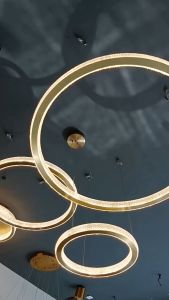 ✨Garansi & Remote✨Lampu Gantung Minimalis Restoran Lampu Gantung Ruang Makan Modern Gold 3 ring(60+40+30cm)