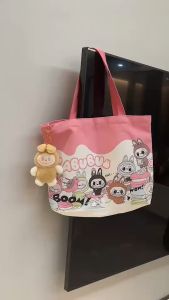 (พร้อมส่ง)Labubu พวงกุญแจ ห้อยกระเป๋า ลาบูบู้ ผู้หญิง ขนนุ่ม ขนาด 15 ซม